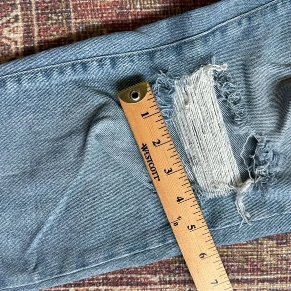 Kensie Vintage Luxe The Slim 10/30 Distressed Light Blue Women's Jeans - Picture 7 of 11